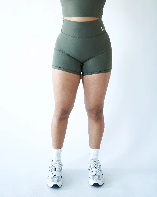 Casual Wear Performance Biker Shorts 6” - Olive
